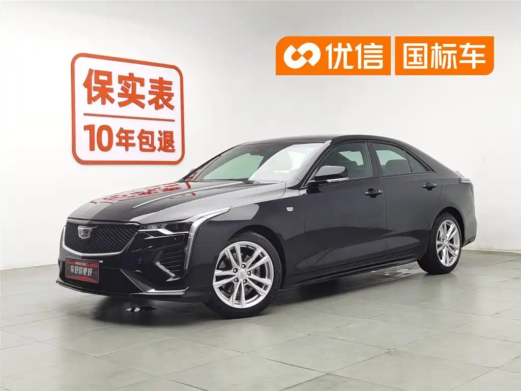 Cadillac CT4 2022