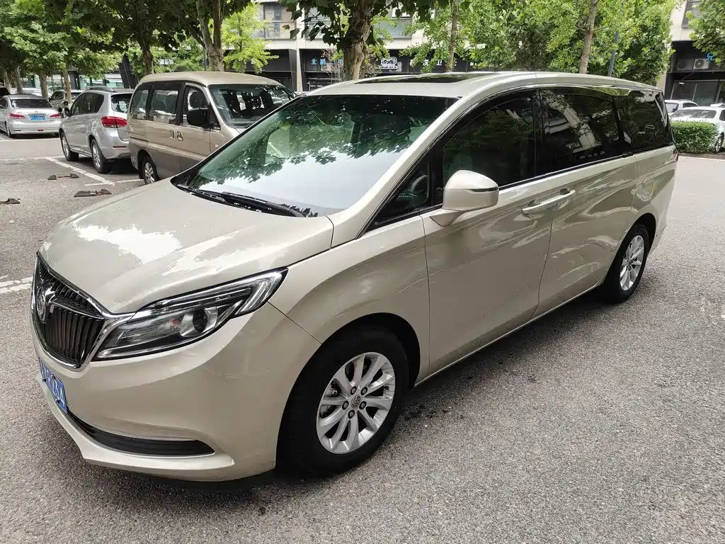 Buick GL8 2018