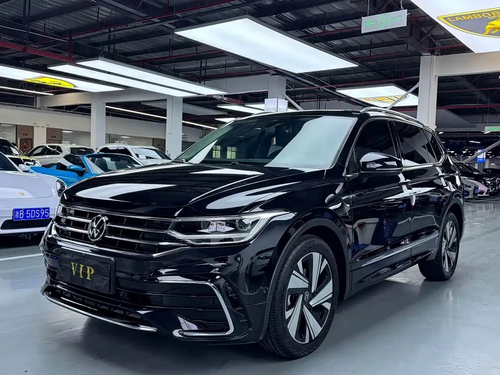Volkswagen Tiguan L 2023
