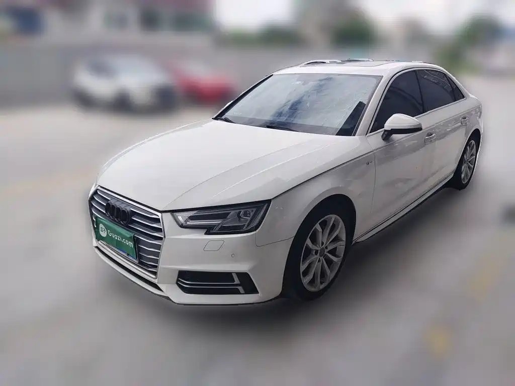 Audi A4L 2018