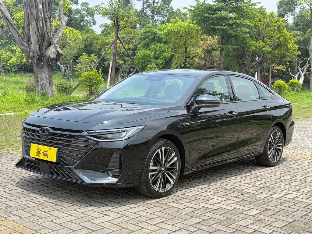 Chery Arrizo 8 2025