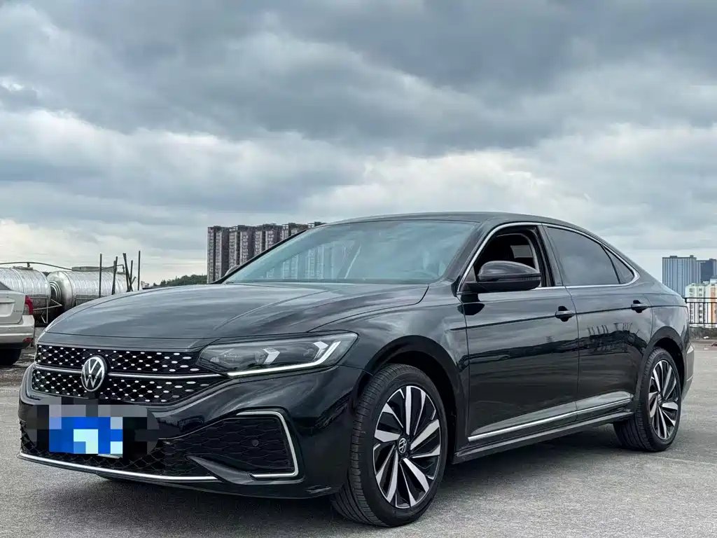 Volkswagen Passat 2022