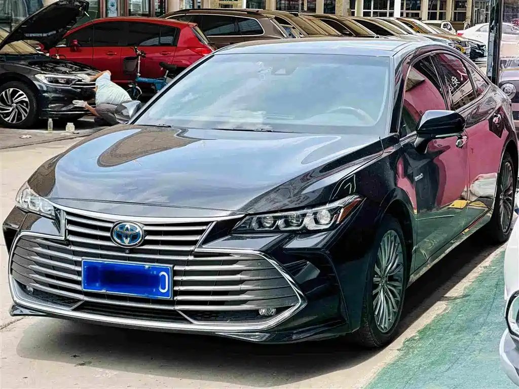 Toyota Avalon 2021