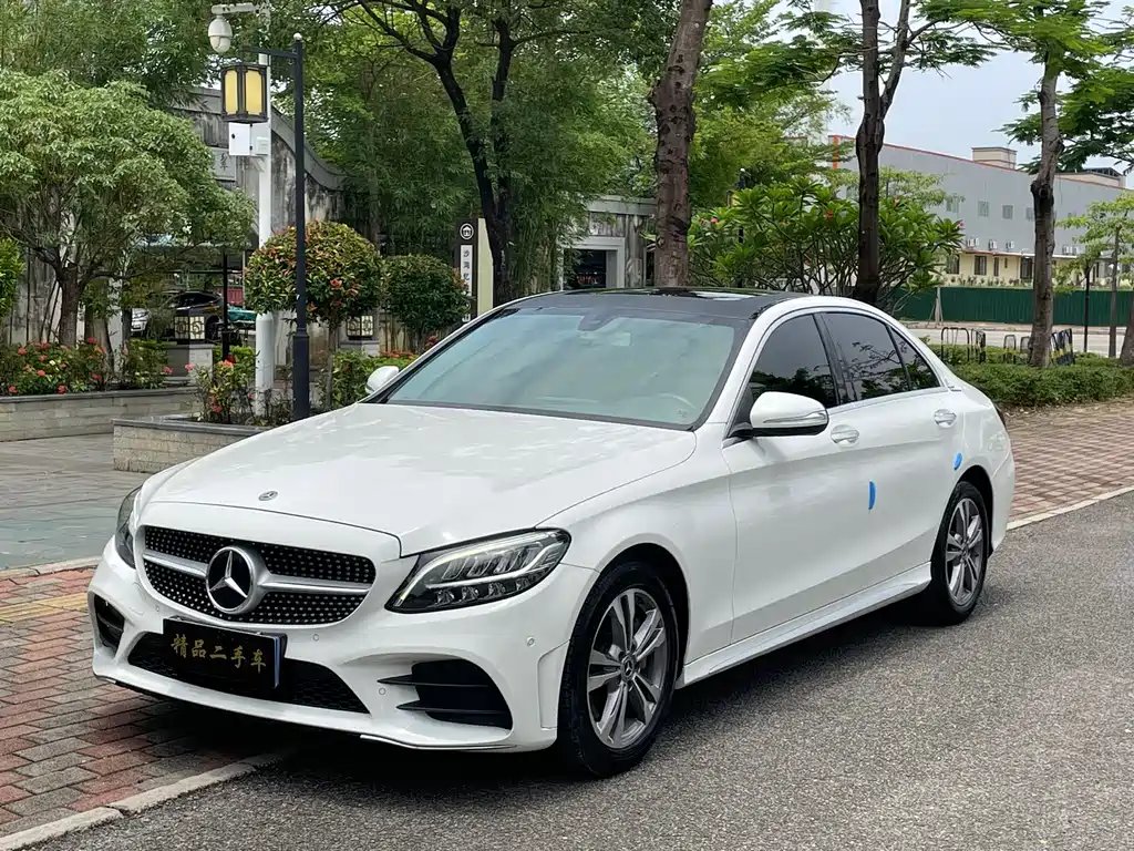Mercedes-Benz C-Class 2019