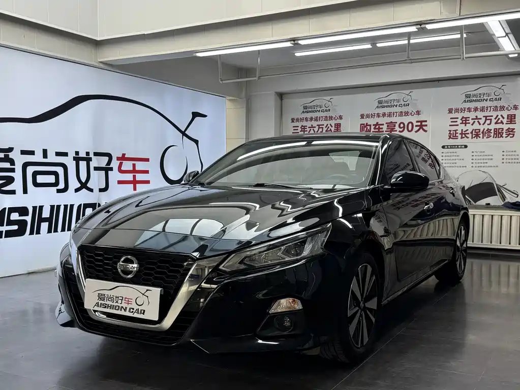 Nissan Teana 2022