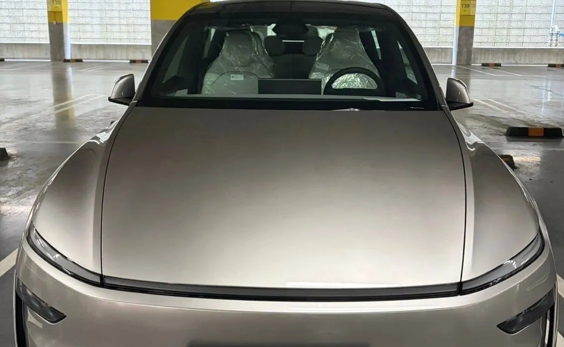 Tesla Model Y 2026