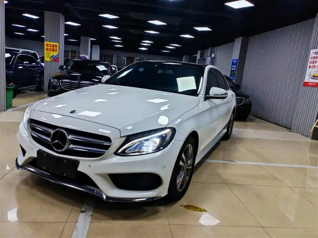 Mercedes-Benz C-Class 2018
