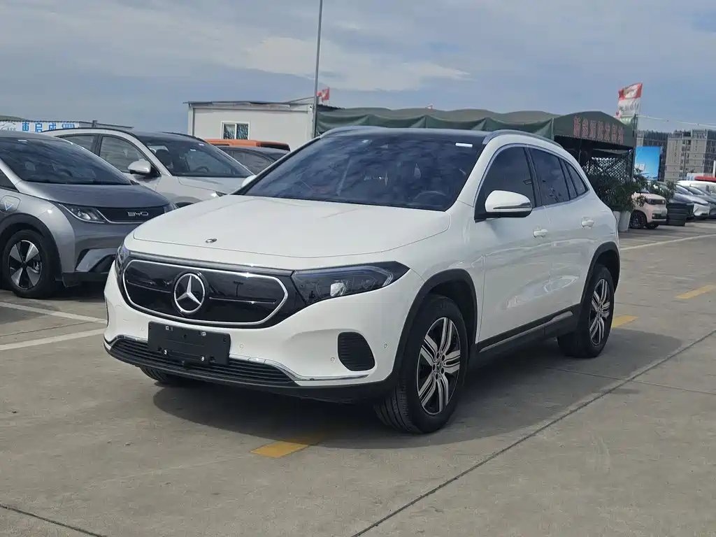 Mercedes-Benz EQA 2023
