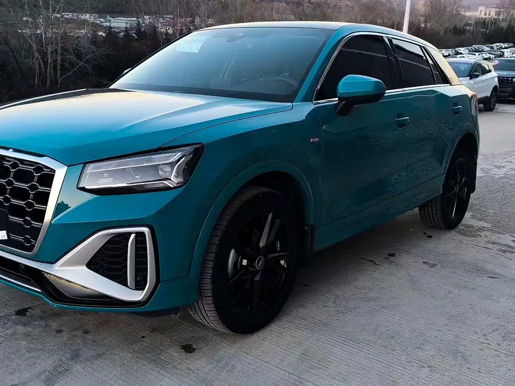 Audi Q2L 2022