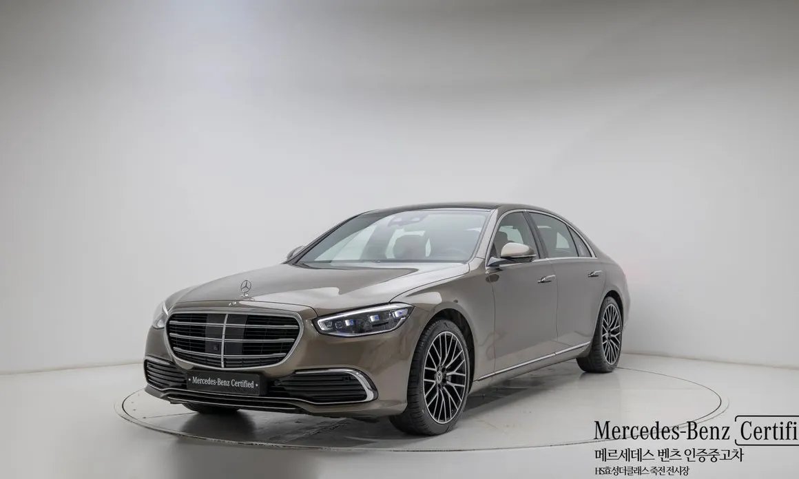 Mercedes-Benz S-Class 2025