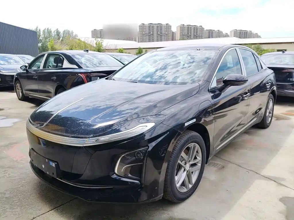 Hongqi Hongqi E-QM5 2026
