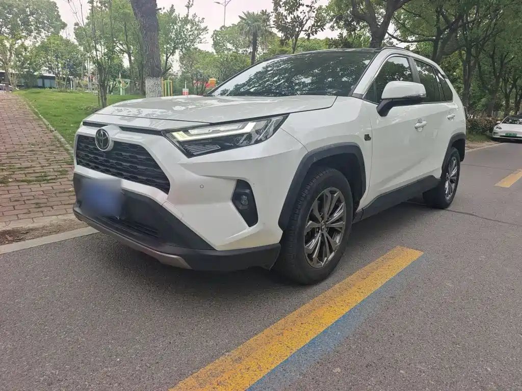 Toyota RAV4 2023