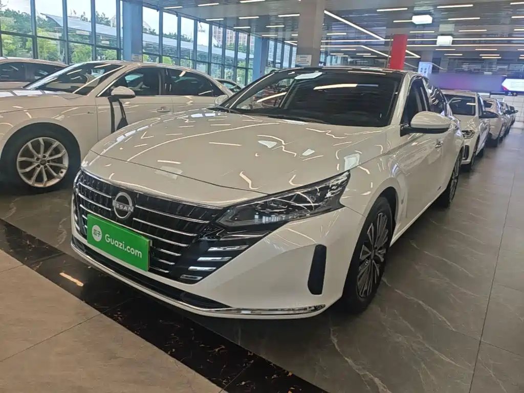 Nissan Teana 2025