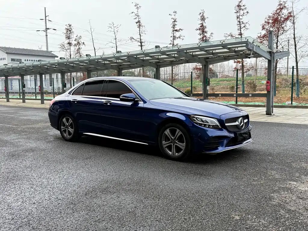 Mercedes-Benz C-Class 2019