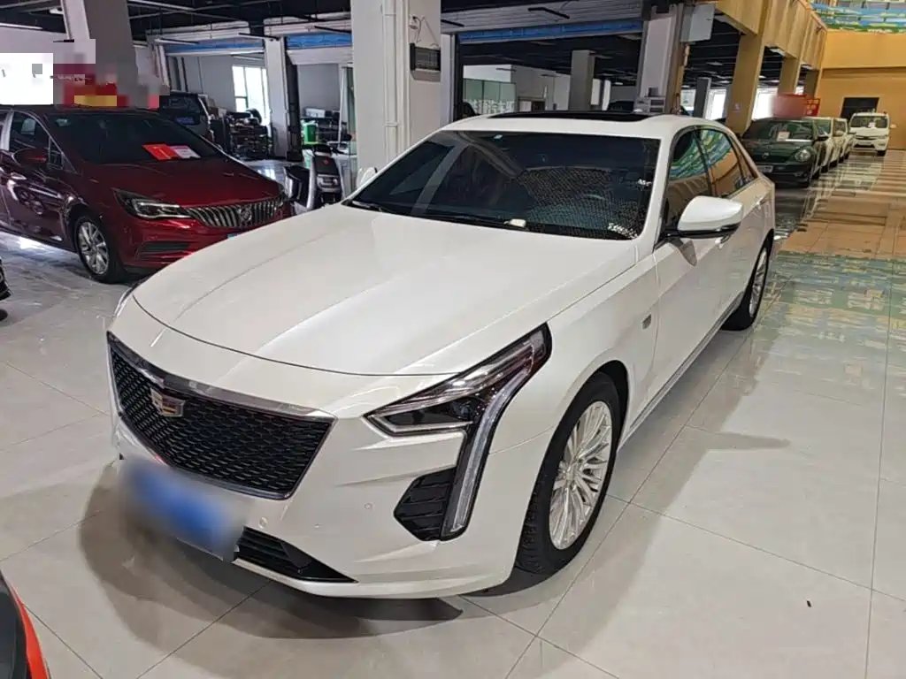 Cadillac CT6 2019 — фото 1 из 5