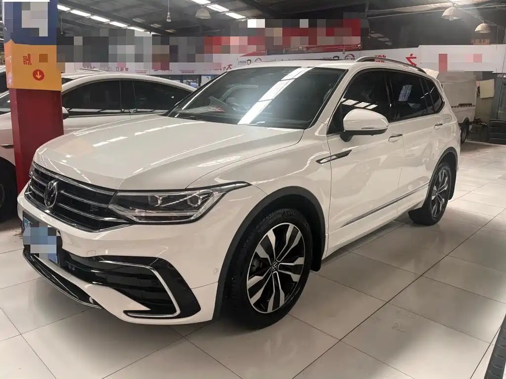 Volkswagen Tiguan L 2022