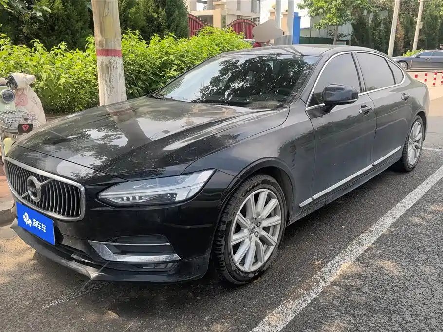 Volvo S90 2019