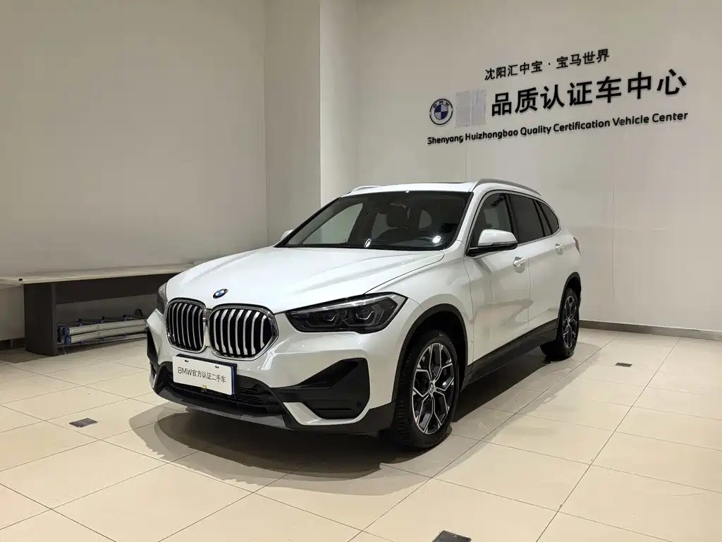 BMW X1 2022 — фото 1 из 5