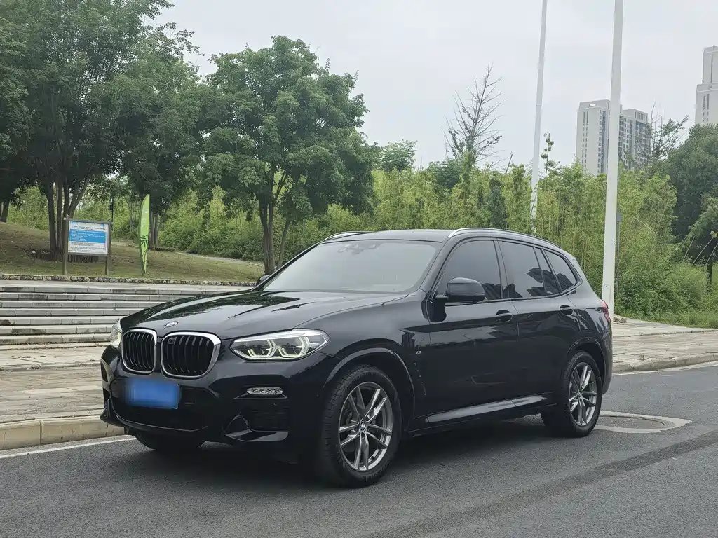 BMW X3 2019 — фото 1 из 5