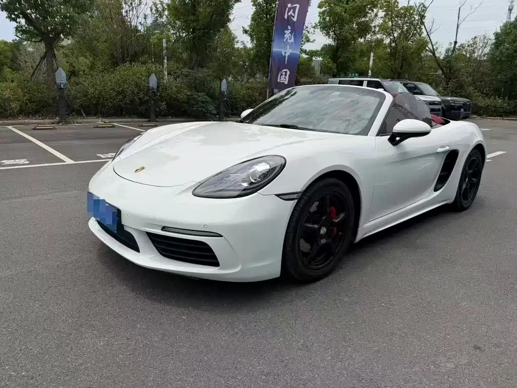 Porsche 718 2016 — фото 1 из 5