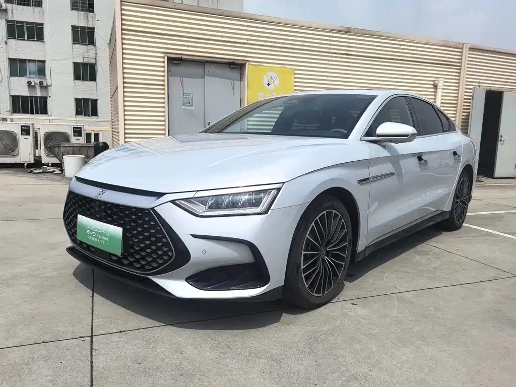 BYD Han 2024 — фото 1 из 5