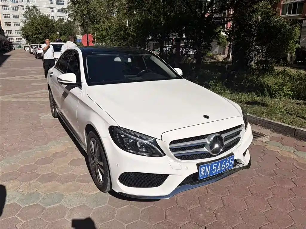 Mercedes-Benz C-Class 2018 — фото 1 из 5