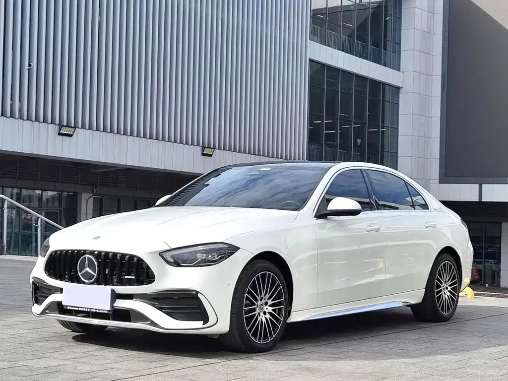 Mercedes-Benz C-Class 2021