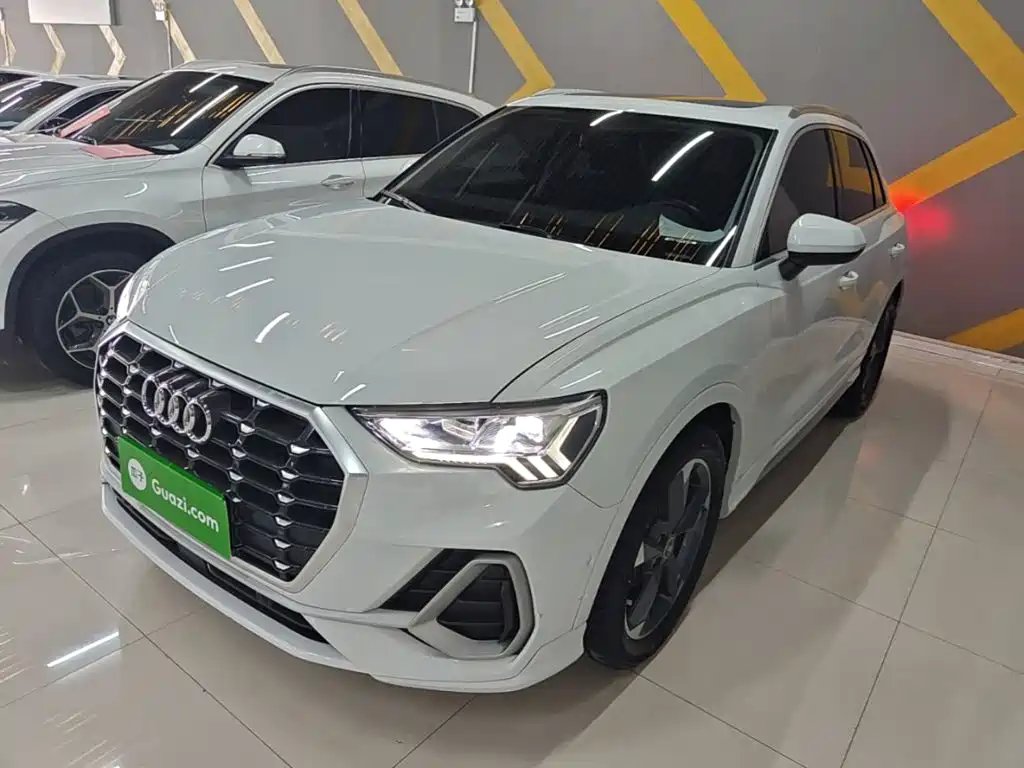 Audi Q3 2022