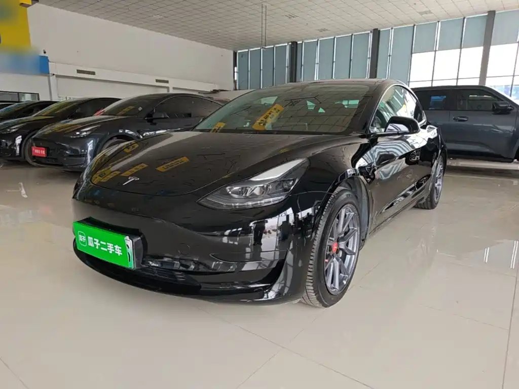 Tesla Model 3 2023