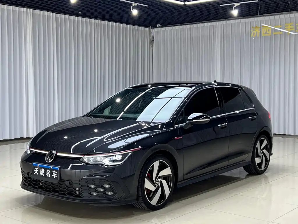 Volkswagen Golf GTI 2022