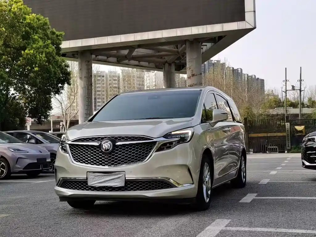 Buick GL8 2021