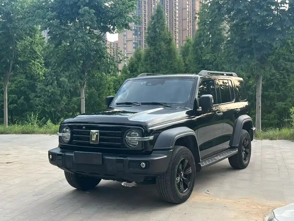 Tank Tank 300 2022