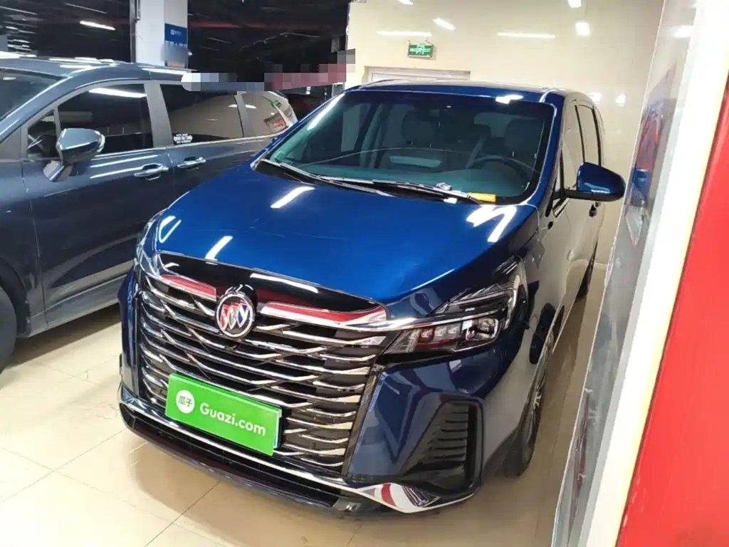 Buick GL8 2023