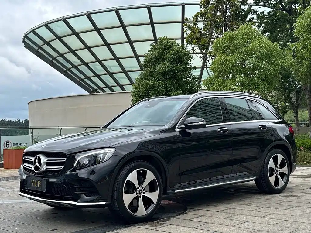 Mercedes-Benz GLC 2018 — фото 1 из 5