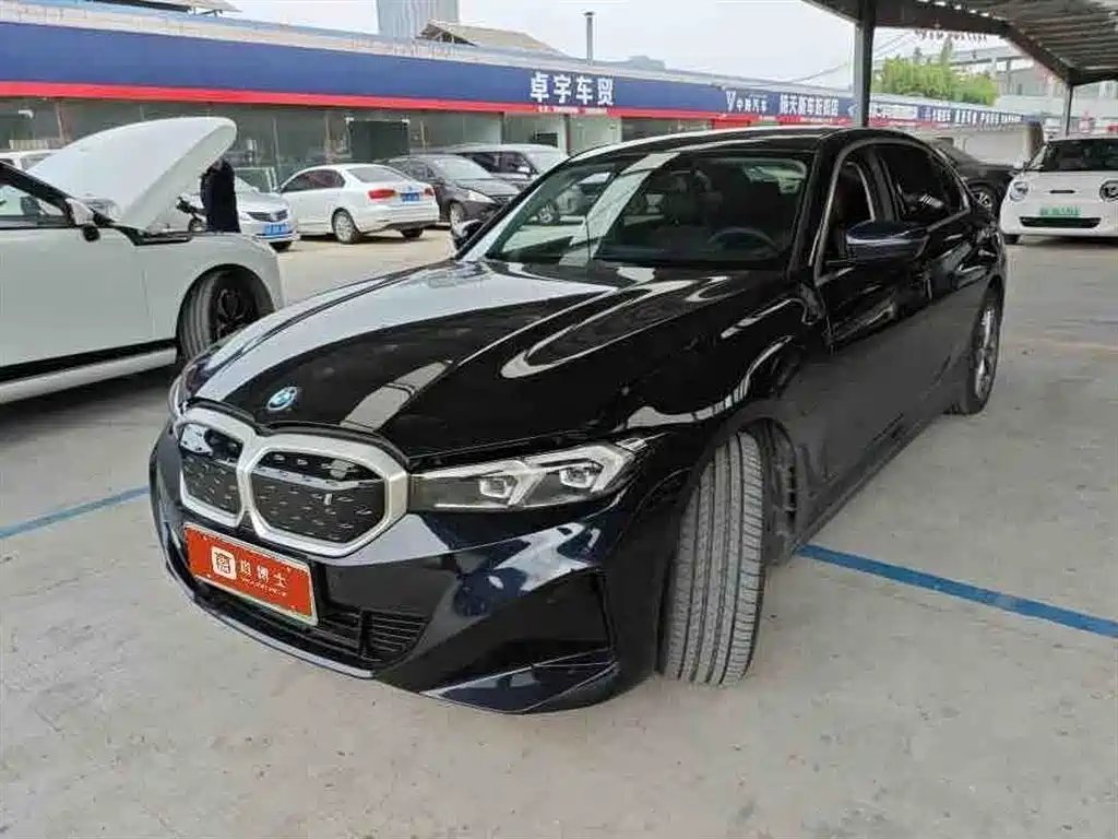 BMW i3 2023 — фото 1 из 5