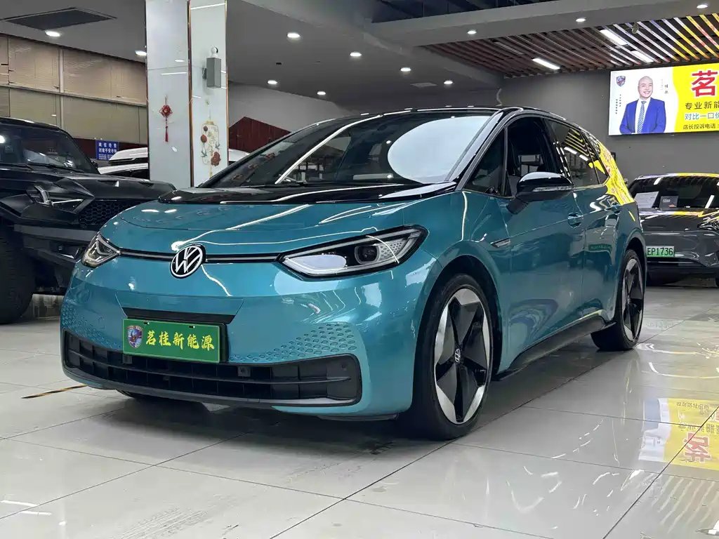 Volkswagen ID.3 2021 — фото 1 из 5