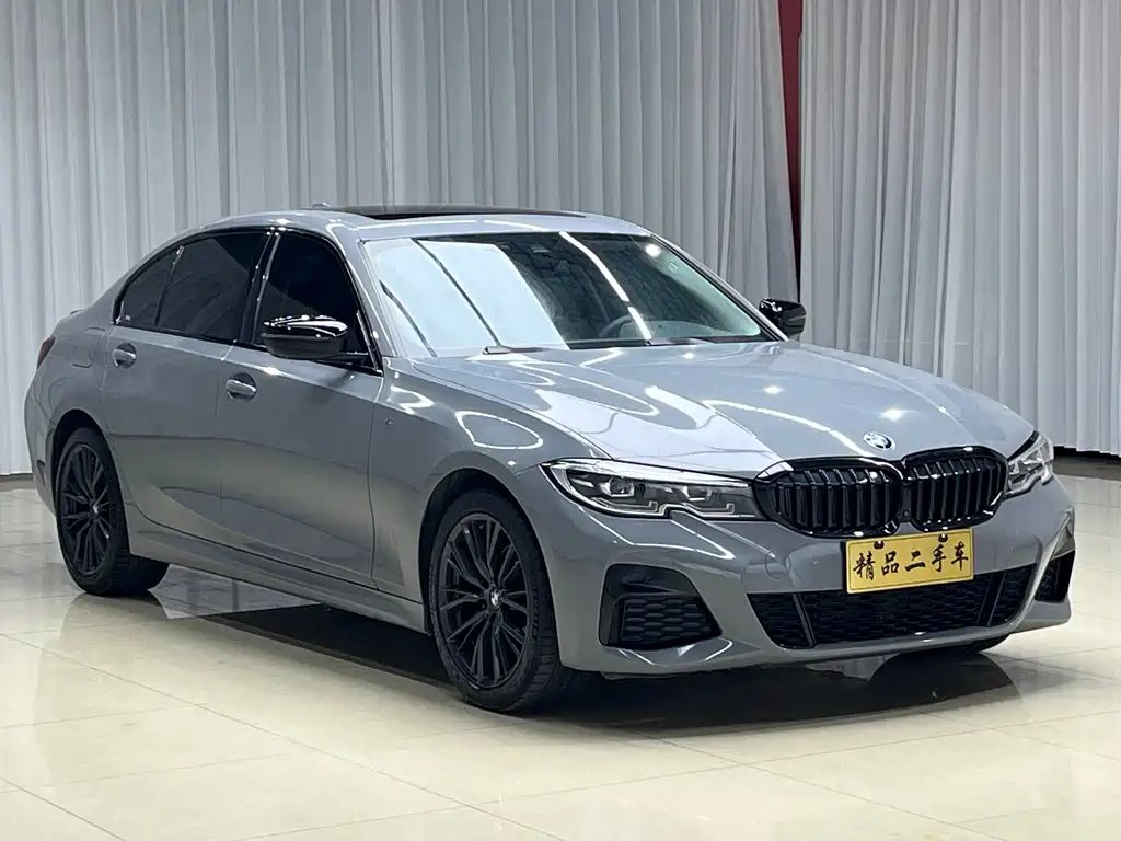 BMW 3 Series 2020 — фото 1 из 5