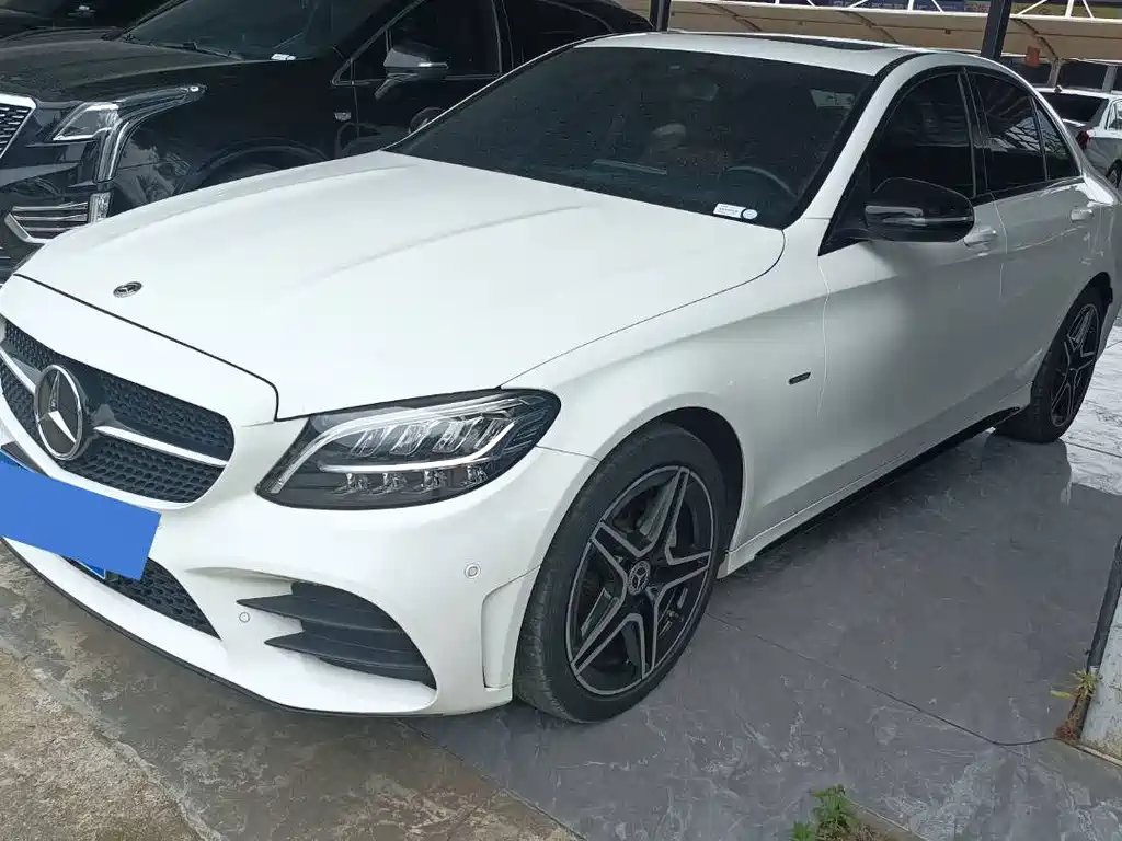 Mercedes-Benz C-Class 2021 — фото 1 из 5