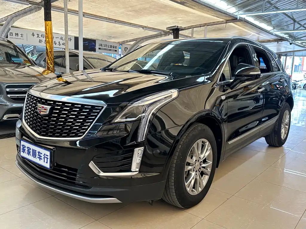 Cadillac XT5 2022 — фото 1 из 5