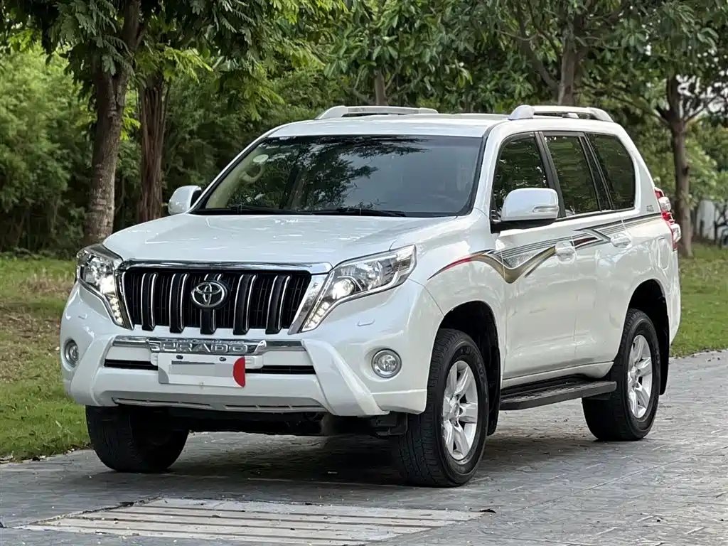 Toyota Prado (Import) 2015