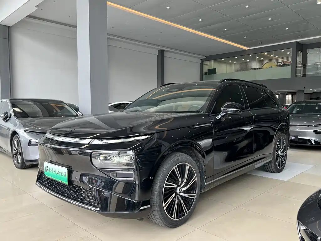 XPeng G9 2023