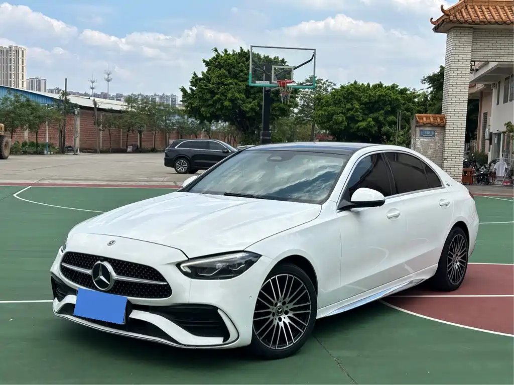 Mercedes-Benz C-Class 2022