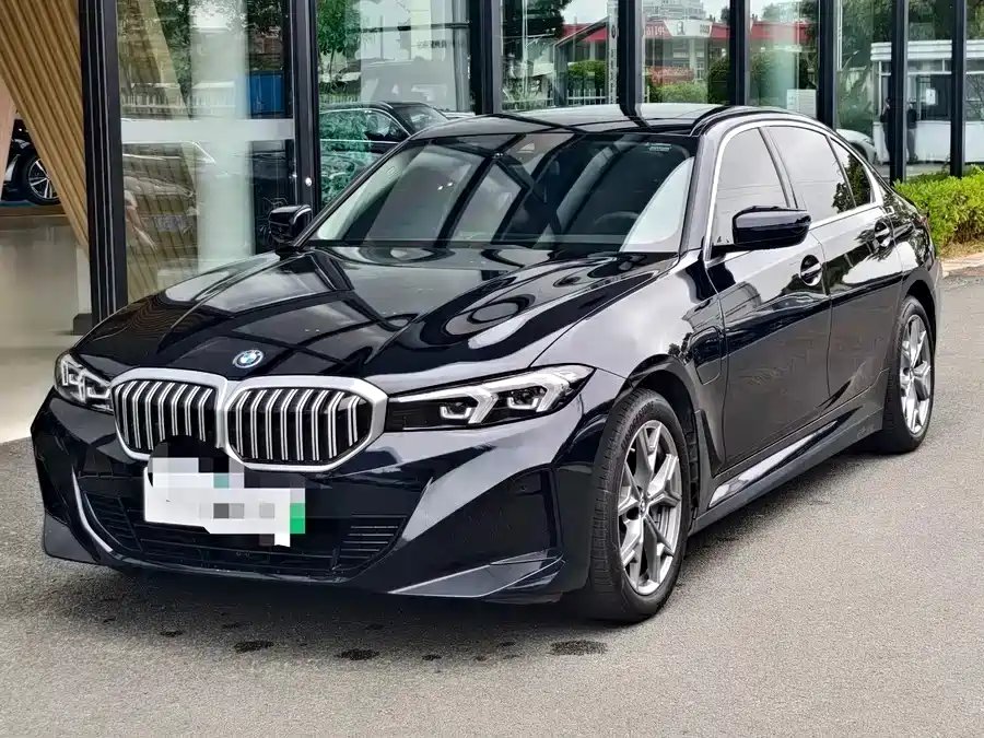 BMW i3 2023