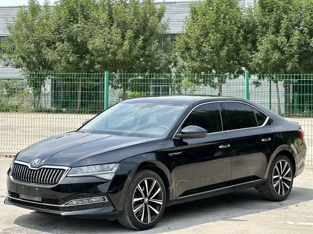 Skoda Superb 2024