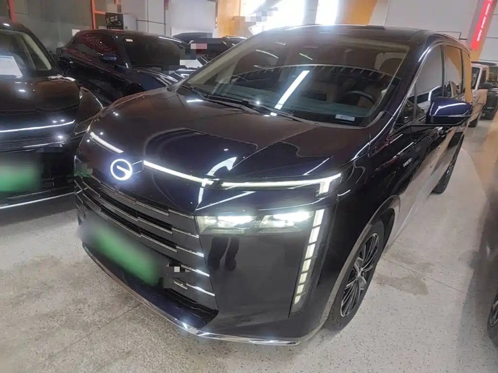 GAC Motor TrumpchiE8 PHEV 2023