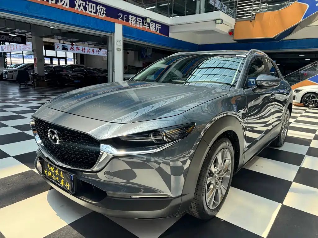 Mazda CX-30 2021 — фото 1 из 5