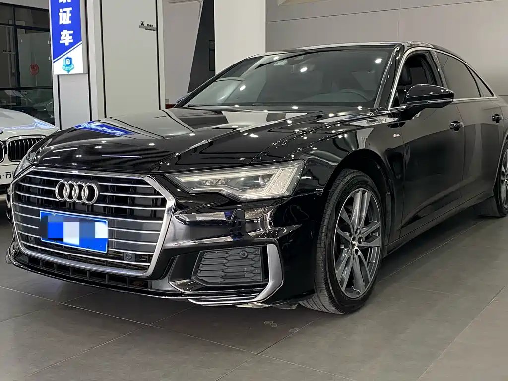 Audi A6L 2021 — фото 1 из 5