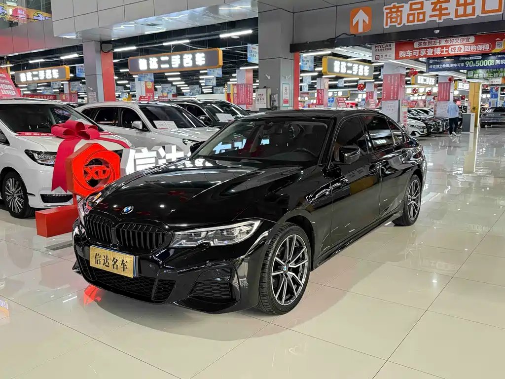 BMW 3 Series 2022 — фото 1 из 5