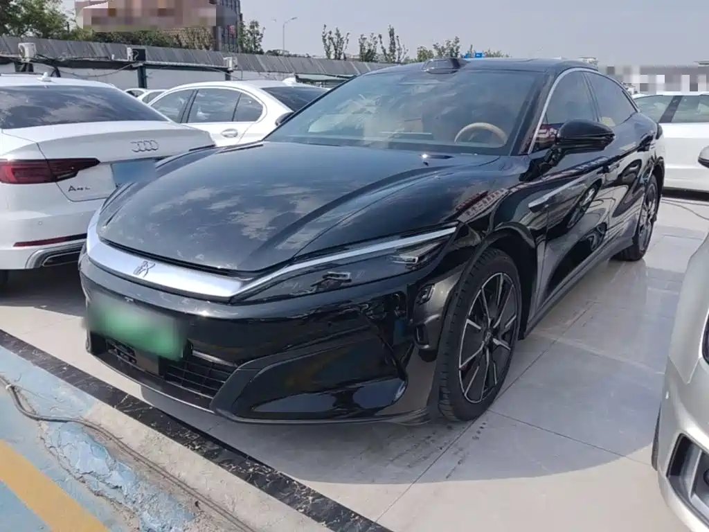 BYD Han L 2025 — фото 1 из 5