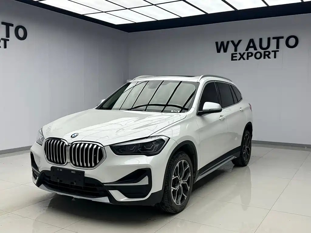 BMW X1 2023 — фото 1 из 5